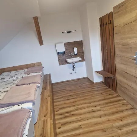 Couette-café Andrejev Dom Na Slemenu