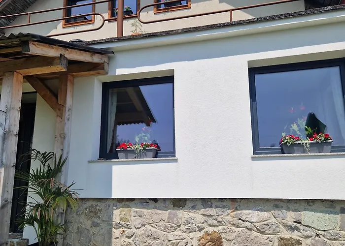 Andrejev Dom Na Slemenu *