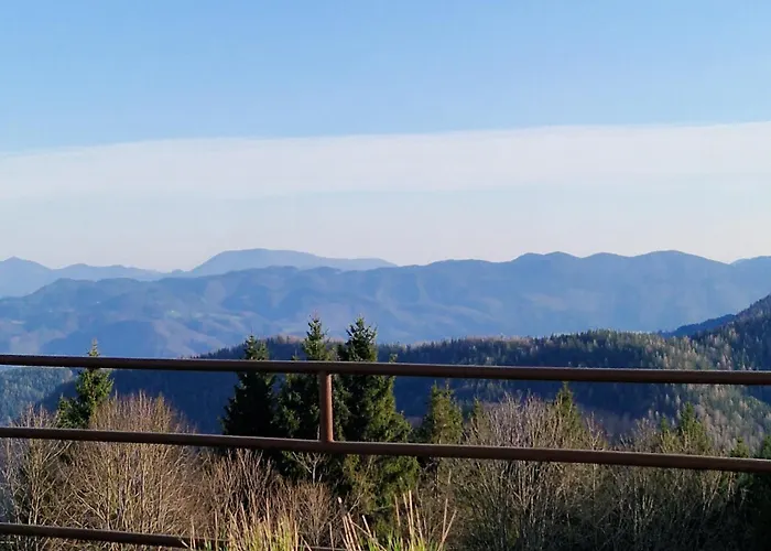 Andrejev Dom Na Slemenu *