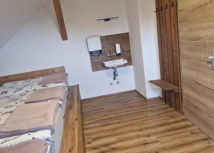 Bed & Breakfast Andrejev Dom Na Slemenu